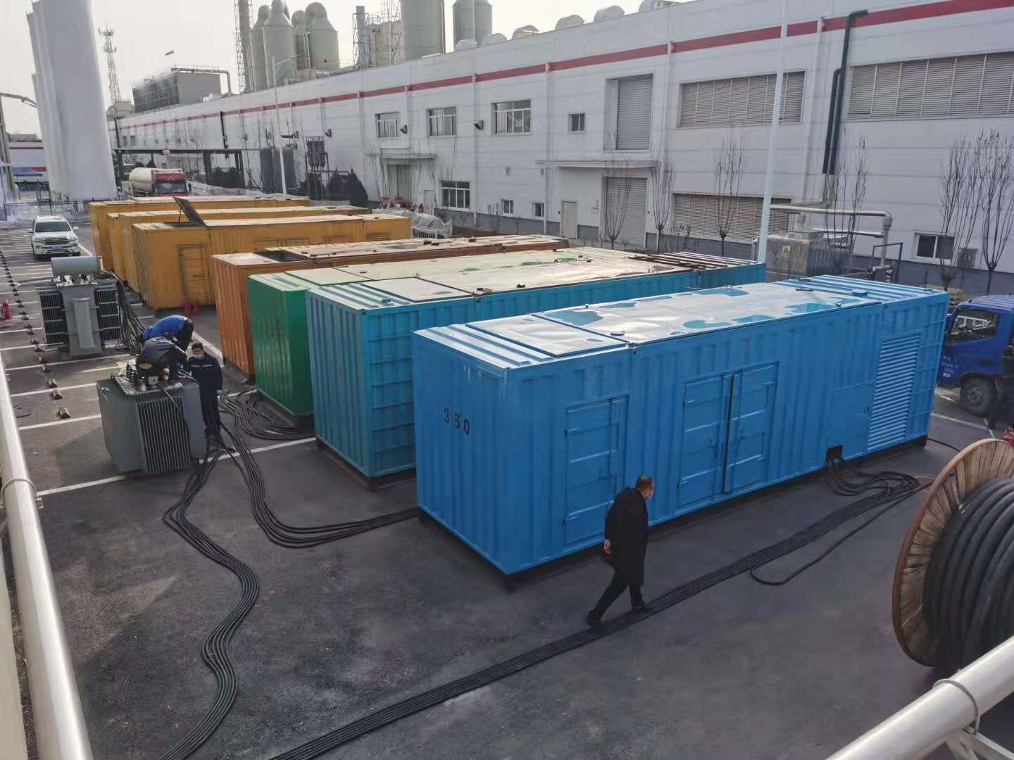 五华发电机出租-两相发电机与三相发电机有何区别?