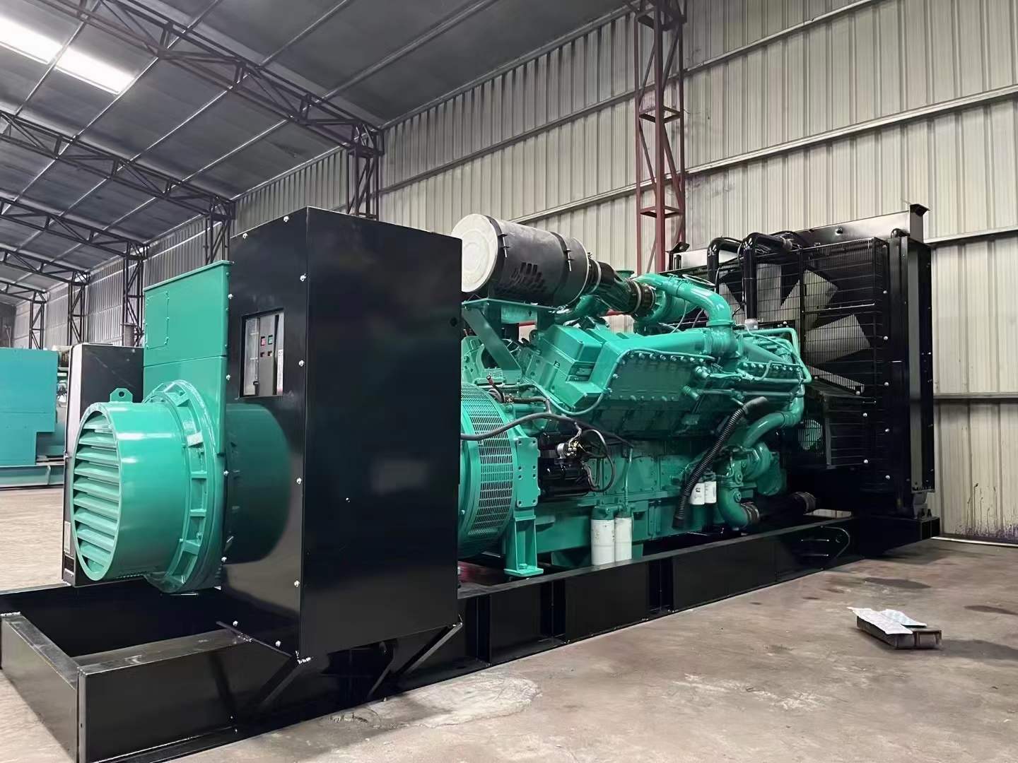 五华如何降低 800kW 柴油发电机输出电流的波动？